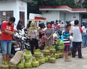 Kabar Buruk Buat Pemilik Kompor Gas, Tahun 2024 Tidak Semua Orang Bisa Beli Tabung Gas Elpiji 3 Kilo, ini yang Jadi Alasannya